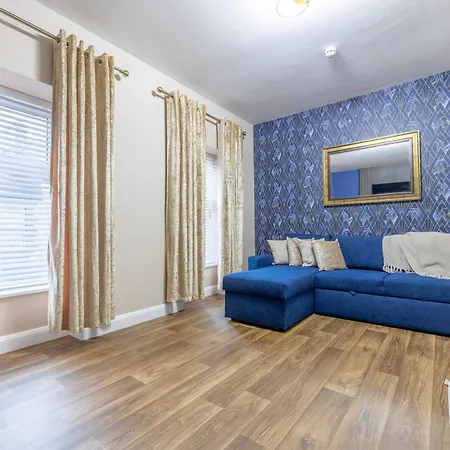 Violet Suite Apartments Londonderry Exterior photo